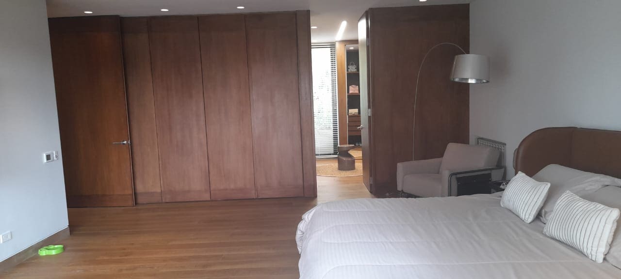 Apartamento En Arriendo - Los Rosales, Bogota